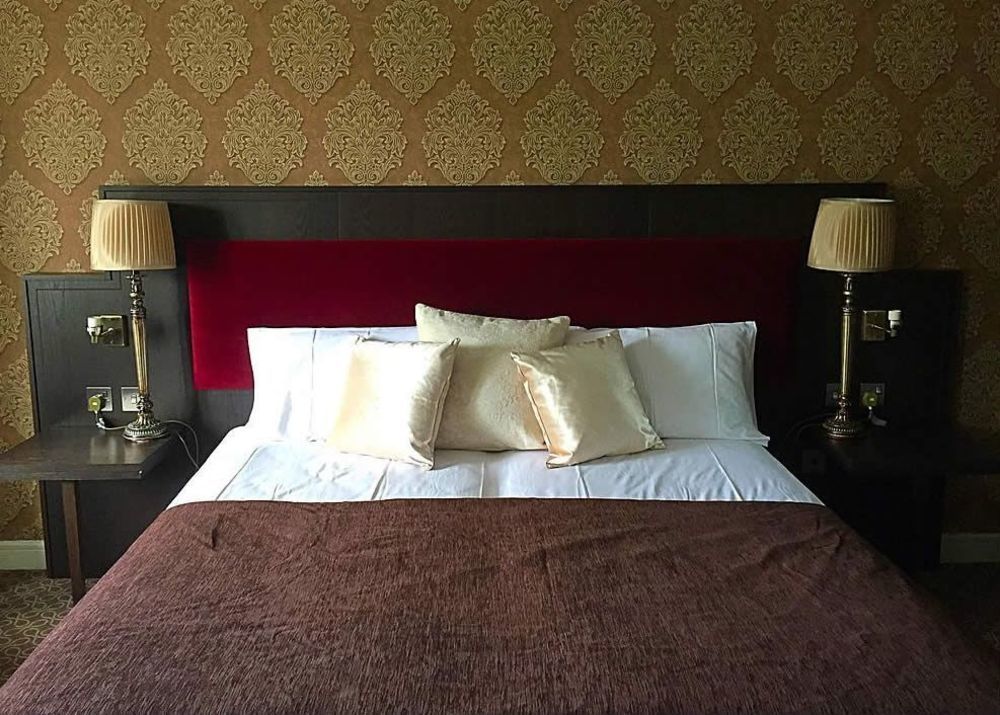 Burren Atlantic Hotel & Holiday Cottages Ballyvaughan Buitenkant foto